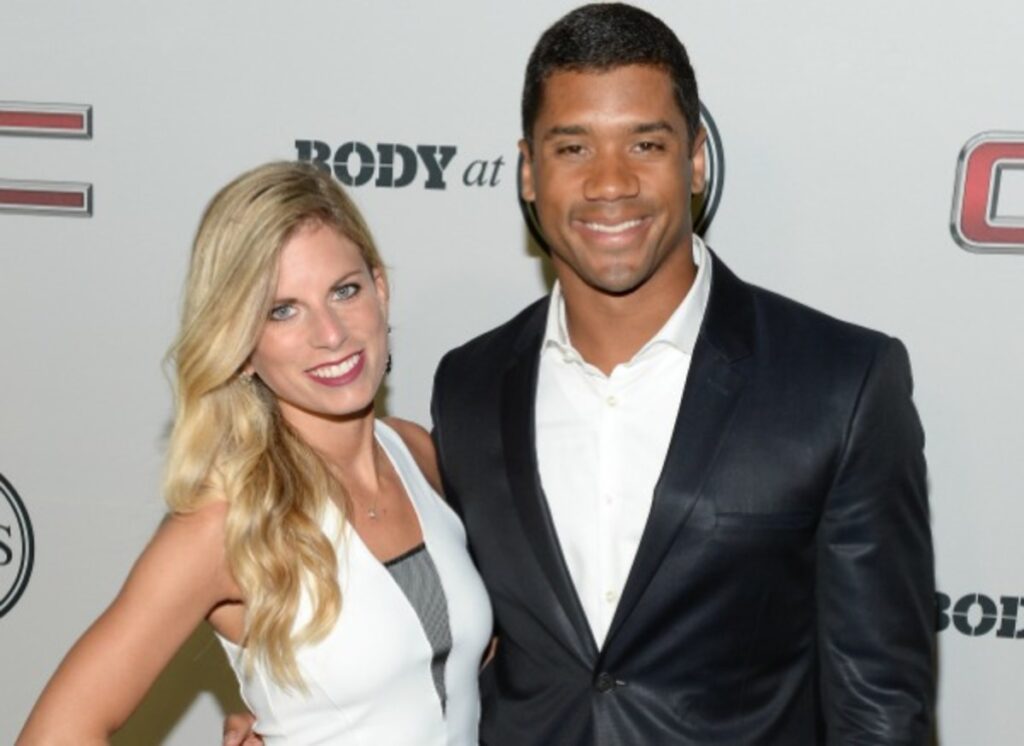 Ashton Meem and Russel Wilson divorce